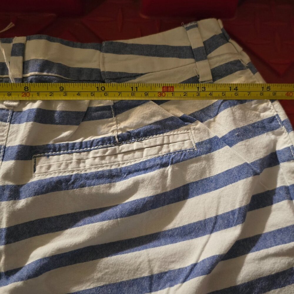 Old Navy Blue White Striped Linen Blend Everyday Shorts Women's Size 0 Coastal - Picture 7 of 9